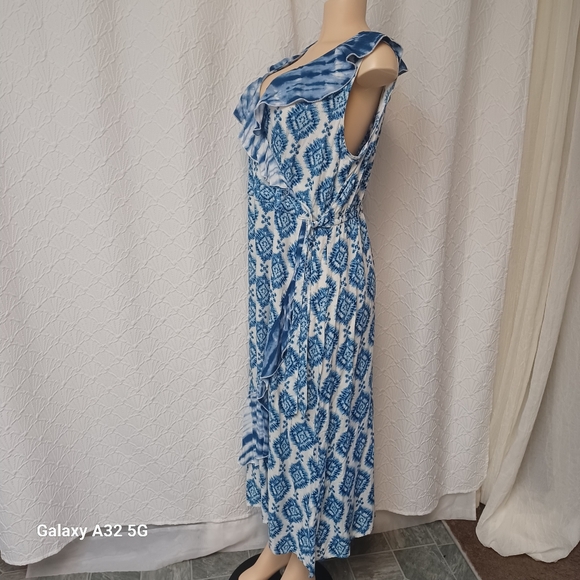 Studio West Women Size  L Blue and White Geometric Midi Dress - Picture 7 of 15